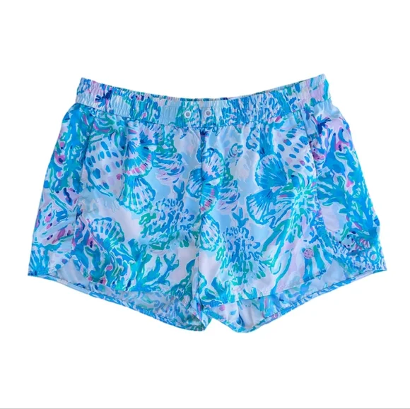 ⭐ Lilly Pulitzer SeaShell Ocean Theme Print Water Pull On Shorts - Picture 3 of 11
